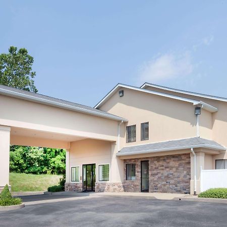 Ramada By Wyndham Tell City Buitenkant foto